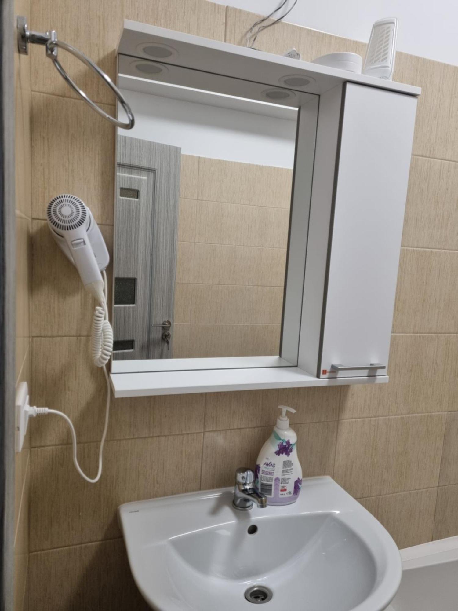 Apartament Mihaela Râmnicu Vâlcea Zewnętrze zdjęcie